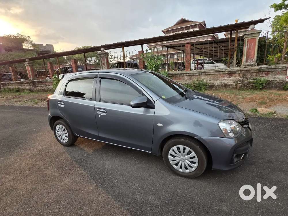 Car Toyota Etios Liva Diesel