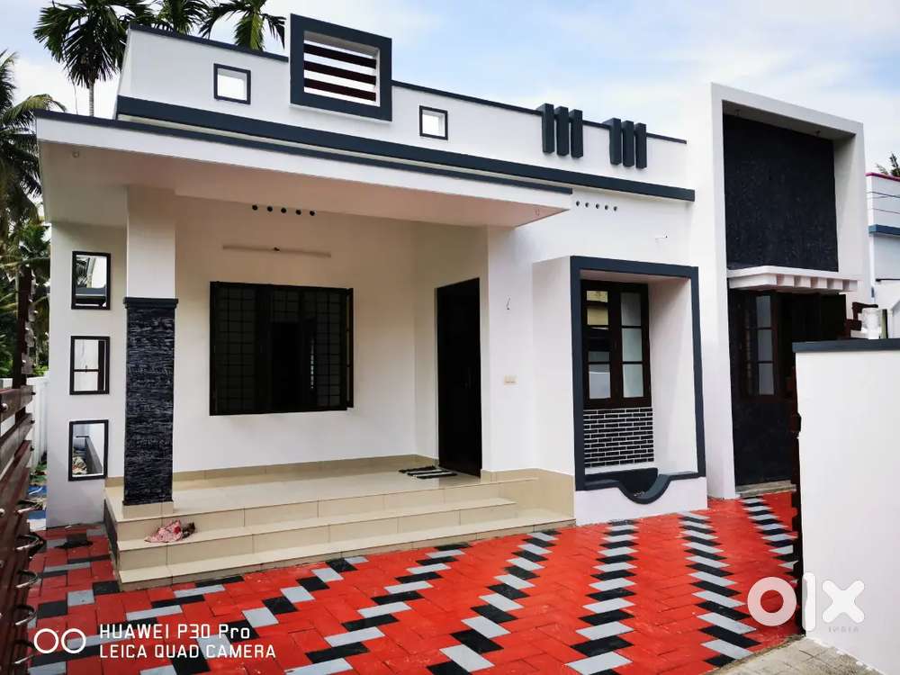 HOUSE FOR SALE IN NORTH PARAVUR For Sale Houses & Apartments