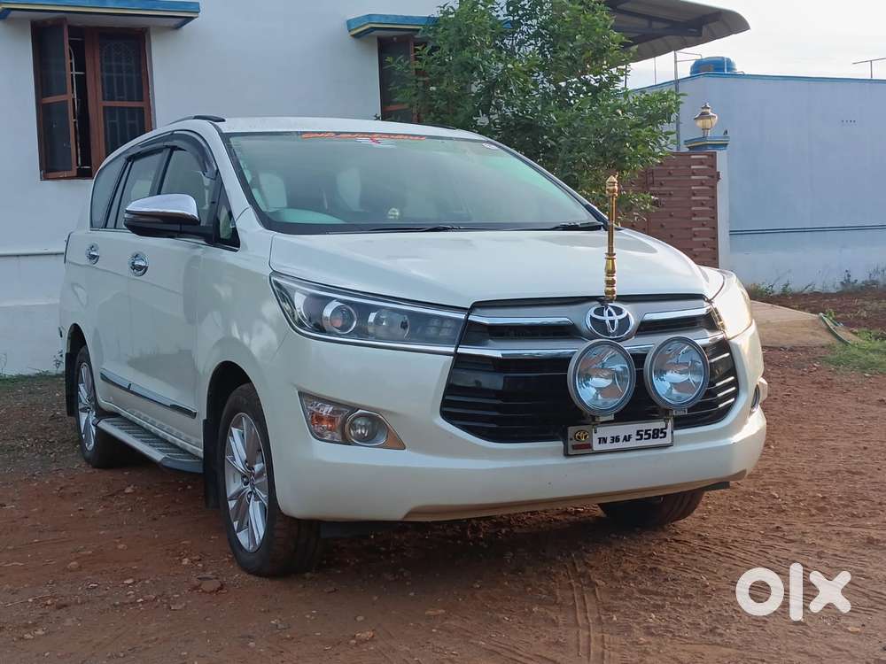 Toyota Innova Crysta 2.8z Automatic, 2017, Diesel