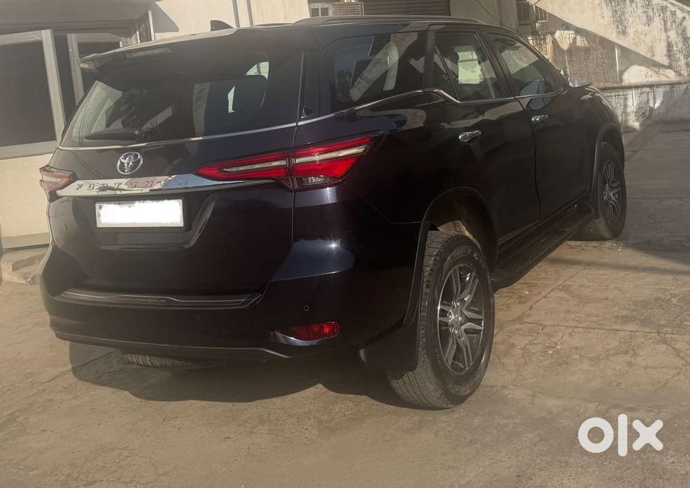 Toyota Fortuner, 30500 Km, Well Maintainer