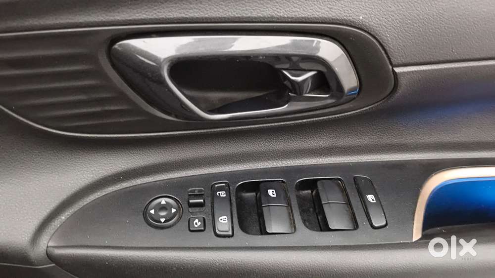 Hyundai New I20 1.2 Asta Mt, 2022, Petrol