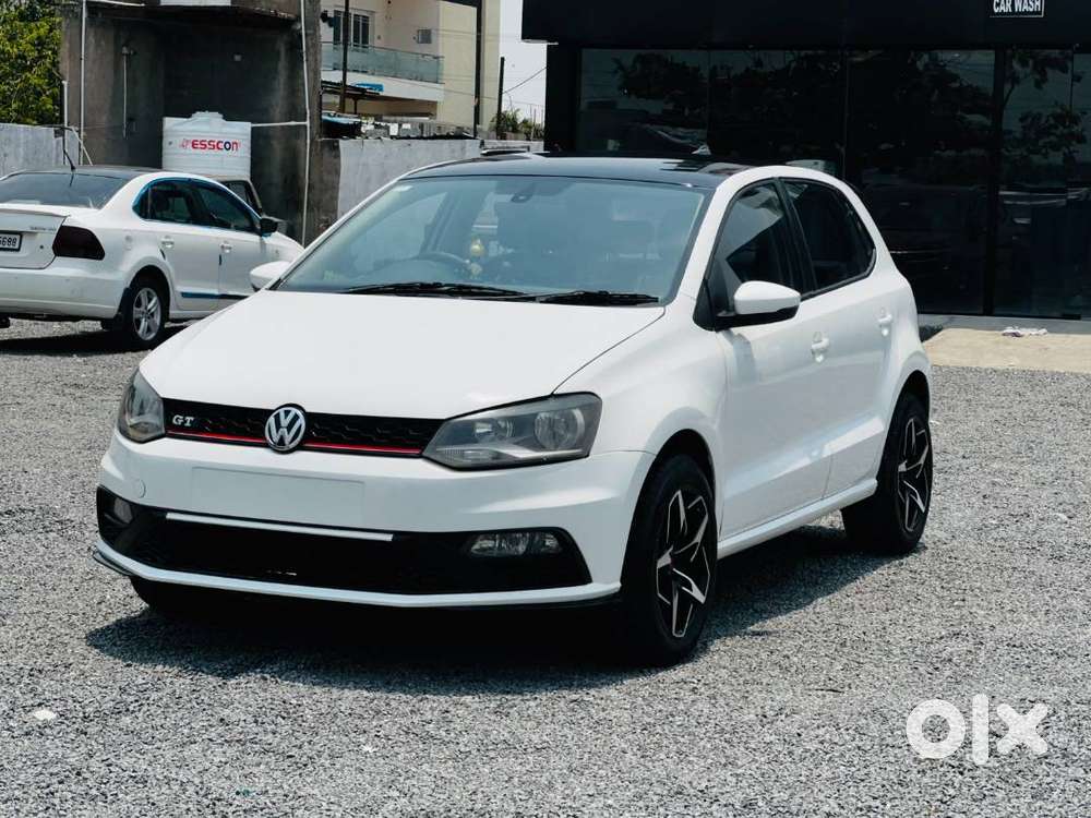 Neat And Well Maintained 2016 Model Manual