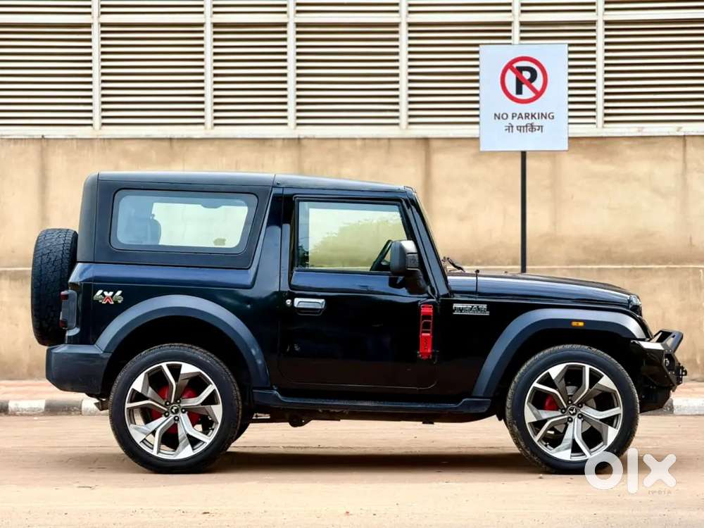 Mahindra Thar.e 2023 Manual