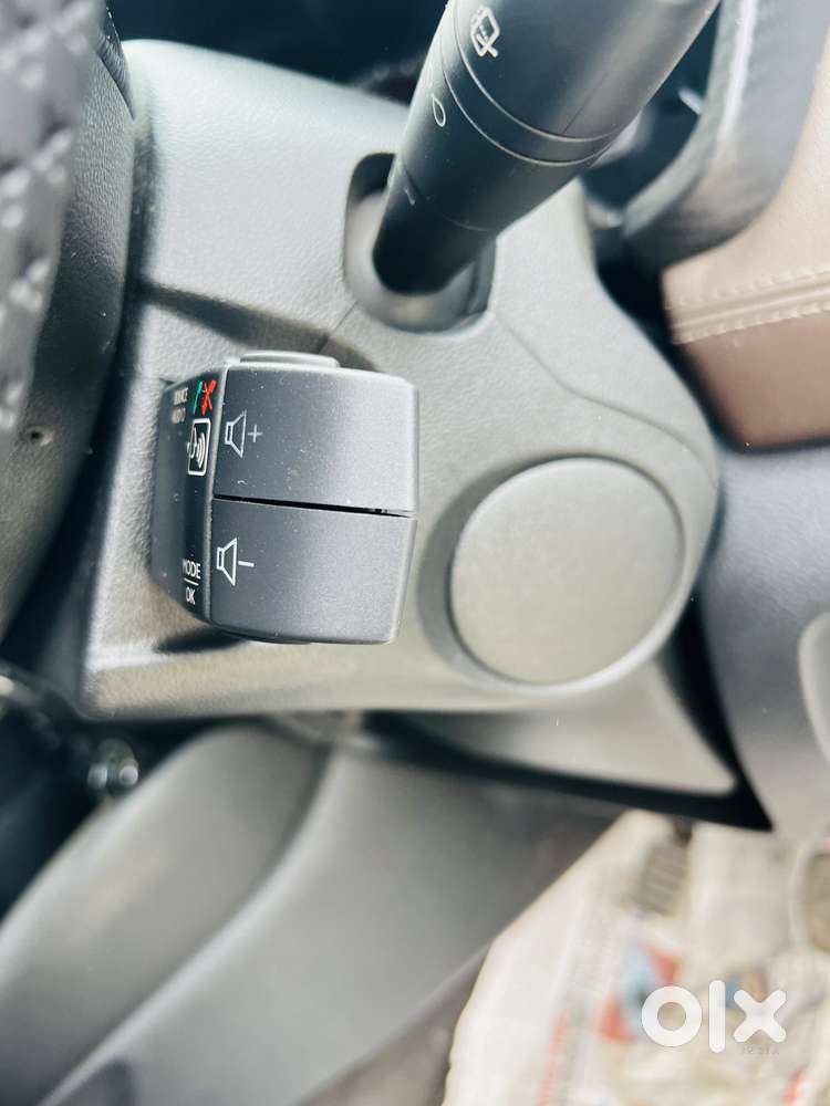 Nissan Kicks Xv Premium Option D Dual Tone, 2019, Diesel