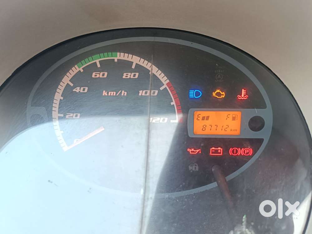 Tata Nano Xe, 2012, Petrol