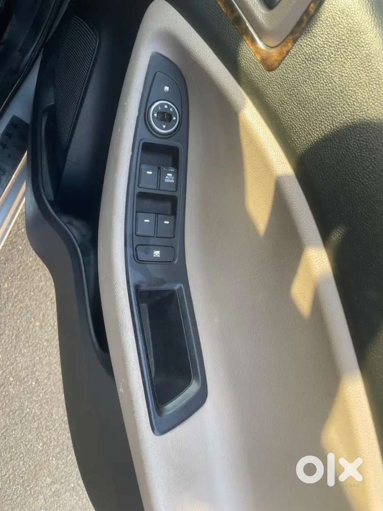 Hyundai Elite I20 2017 Petrol 80000 Km Driven