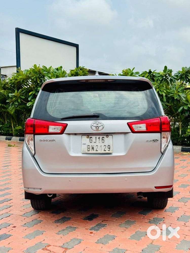 Toyota Innova Crysta 2.8 Z, 2016, Diesel