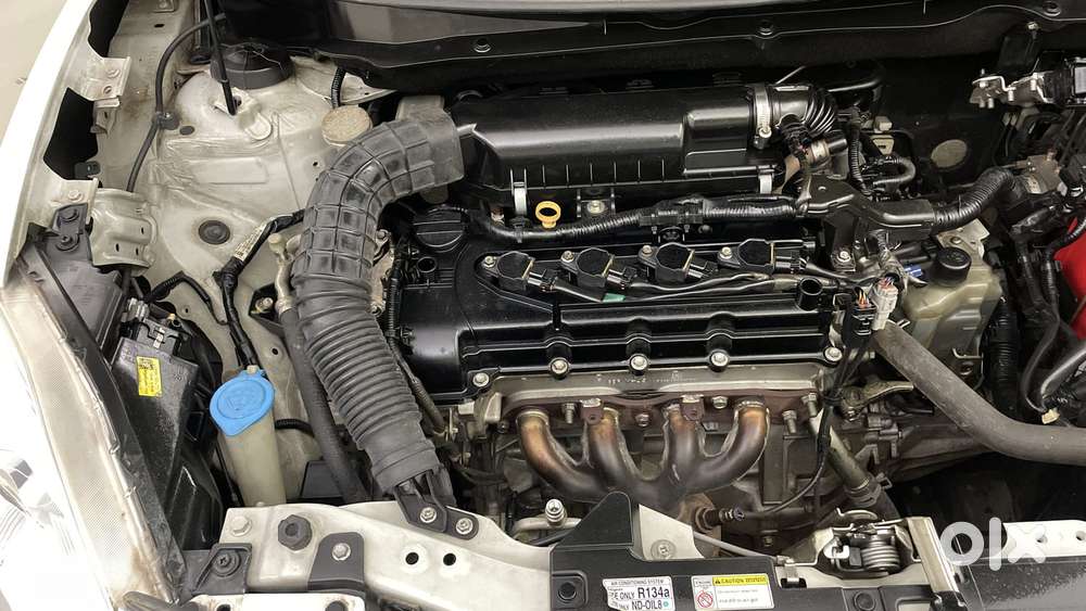 Maruti Suzuki Swift Amt Zxi, 2019, Petrol