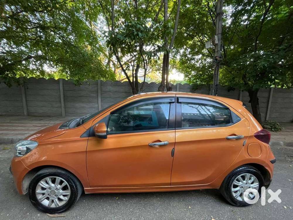 Tata Tiago 1.2 Revotron Xza, 2017, Petrol