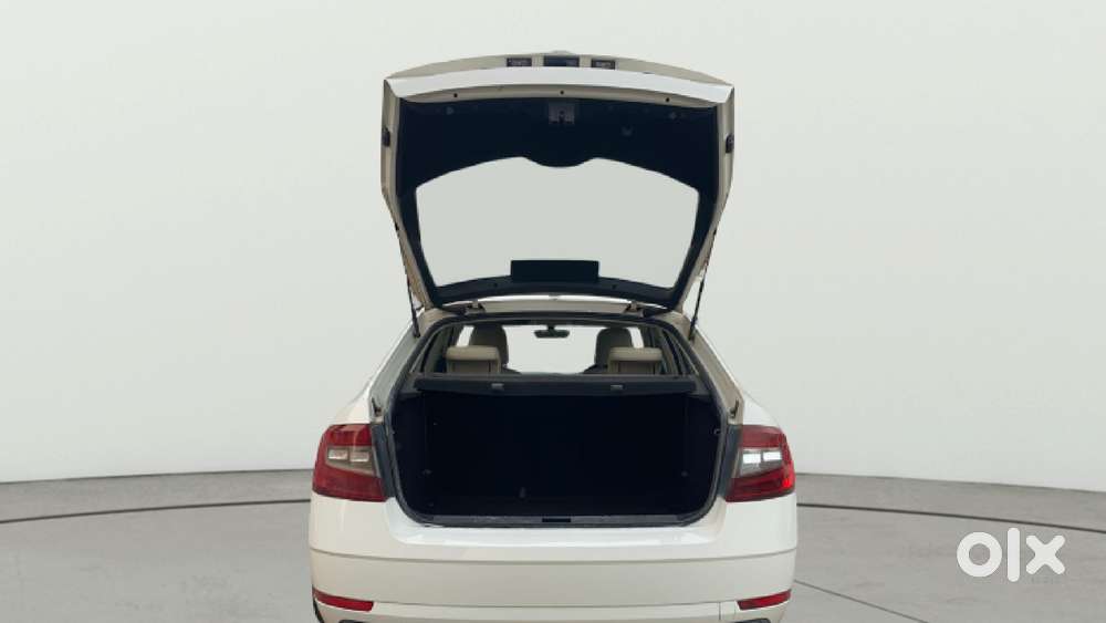 Skoda Octavia 1.8 Tsi At L K, 2018, Petrol