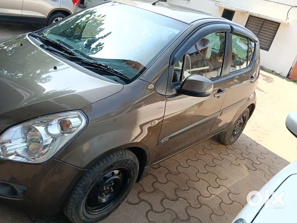 Maruti Suzuki Ritz 2011 Manual Petrol
