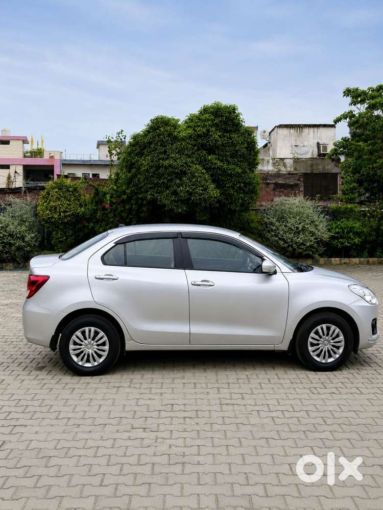 Maruti Suzuki Swift Dzire 1.2 Vxi Bsiv, 2020, Petrol