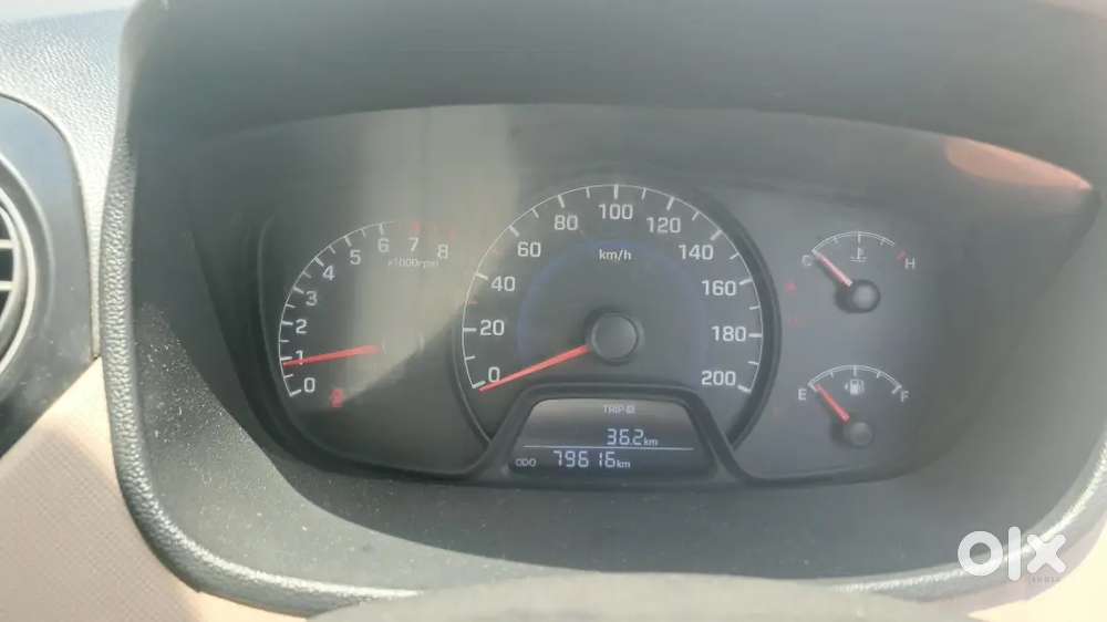 Hyundai Xcent Petrol Manual 2016