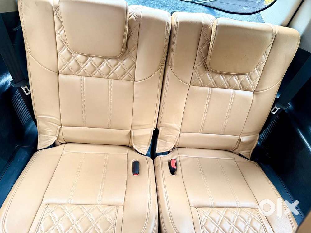 Mahindra Xuv500 W11 Option, 2019, Diesel