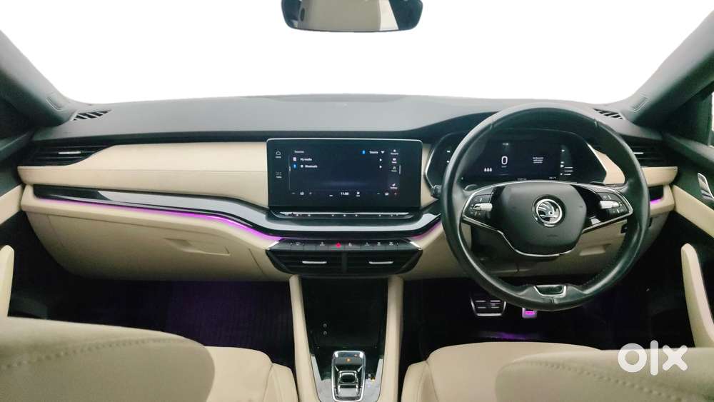 Skoda Octavia 2.0 L K Tsi At, 2023, Petrol