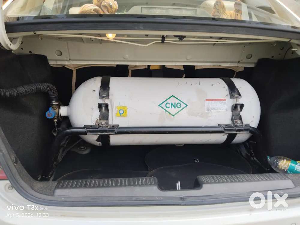 Maruti Suzuki Dzire 2022 Cng & Hybrids 70000 Km Driven