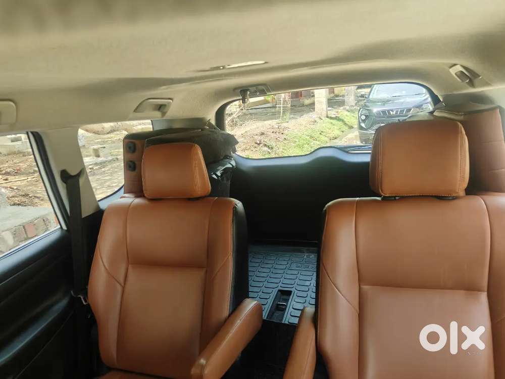 Toyota Innova Crysta 2021