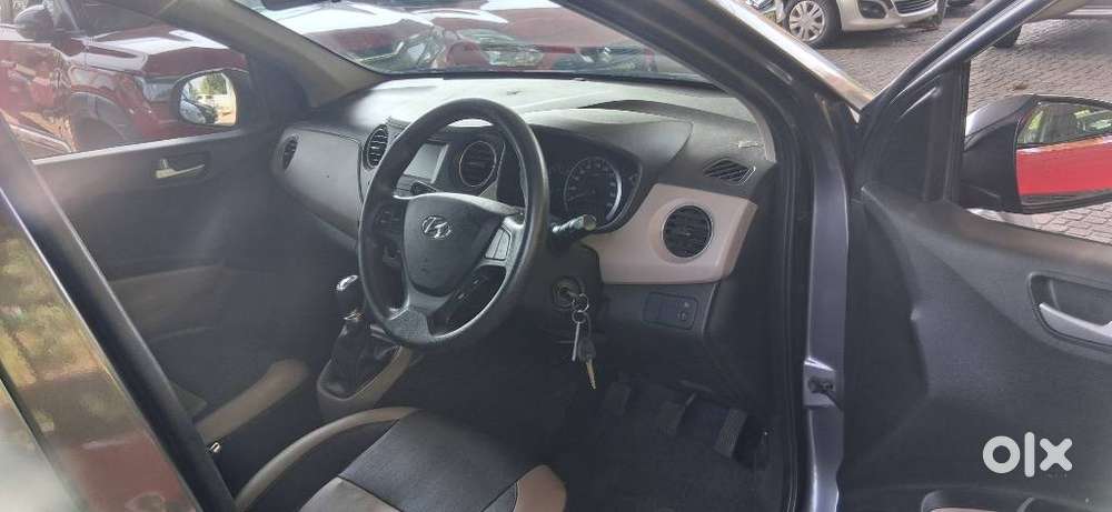 Hyundai Grand I10 2016-2017 Sportz, 2017, Petrol