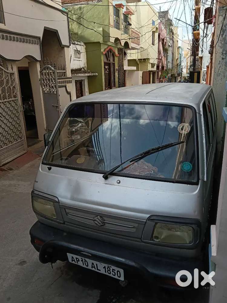 Maruti Omni