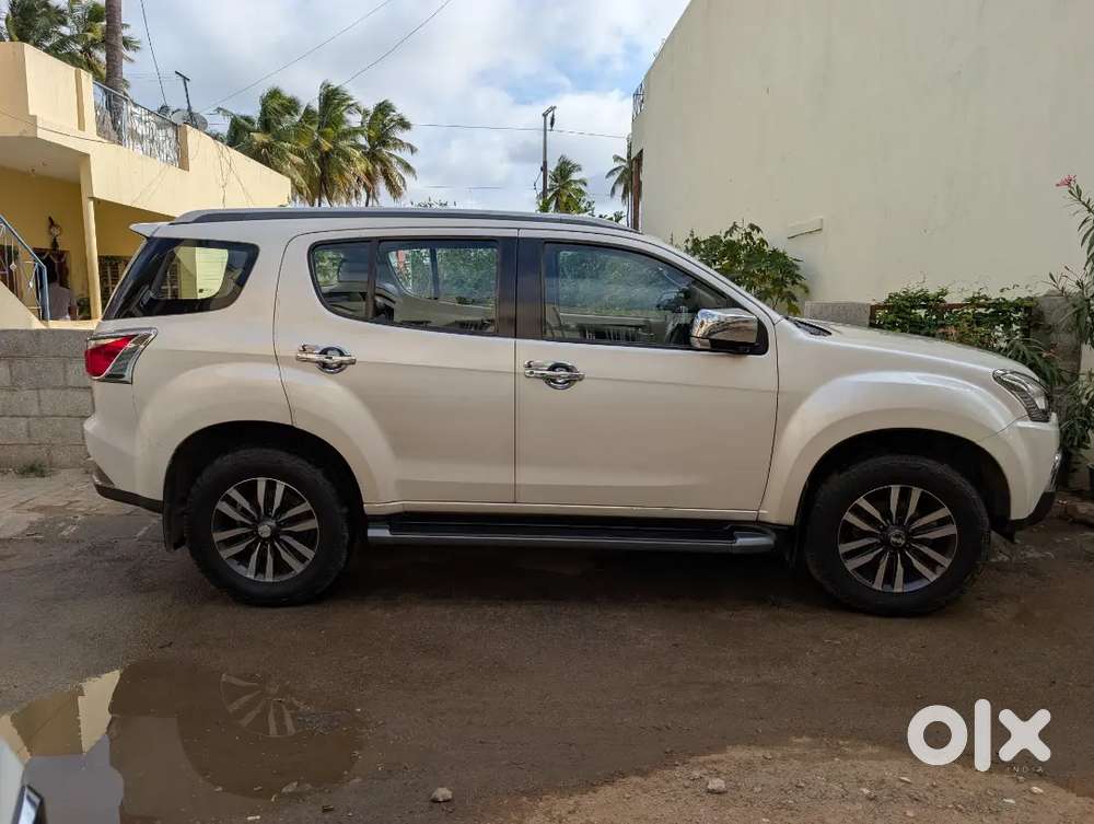 Isuzu Mu-x Diesel At 2019 Suv
