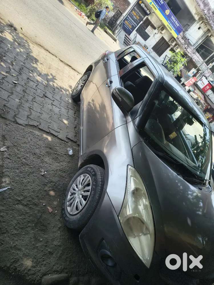 Maruti Suzuki Swift 2014 Petrol 95000 Km Driven