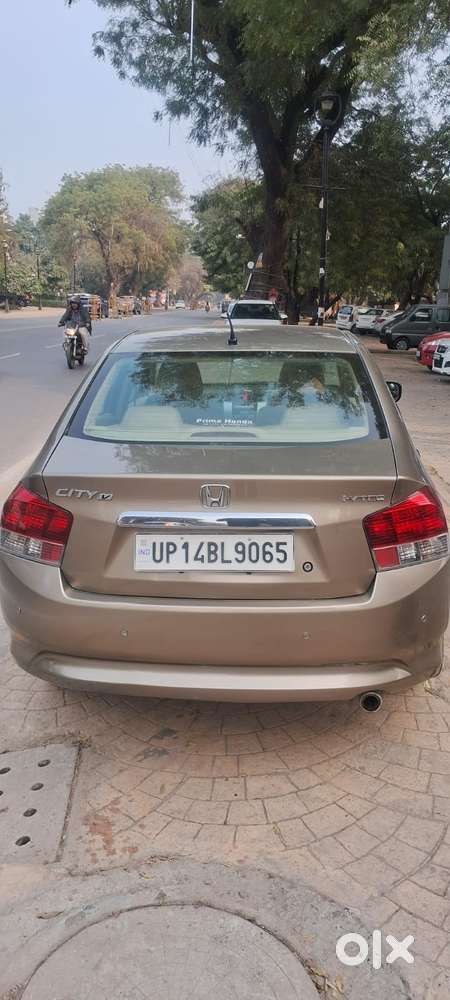 Honda City 2011-2013 V At Exclusive, 2011, Petrol