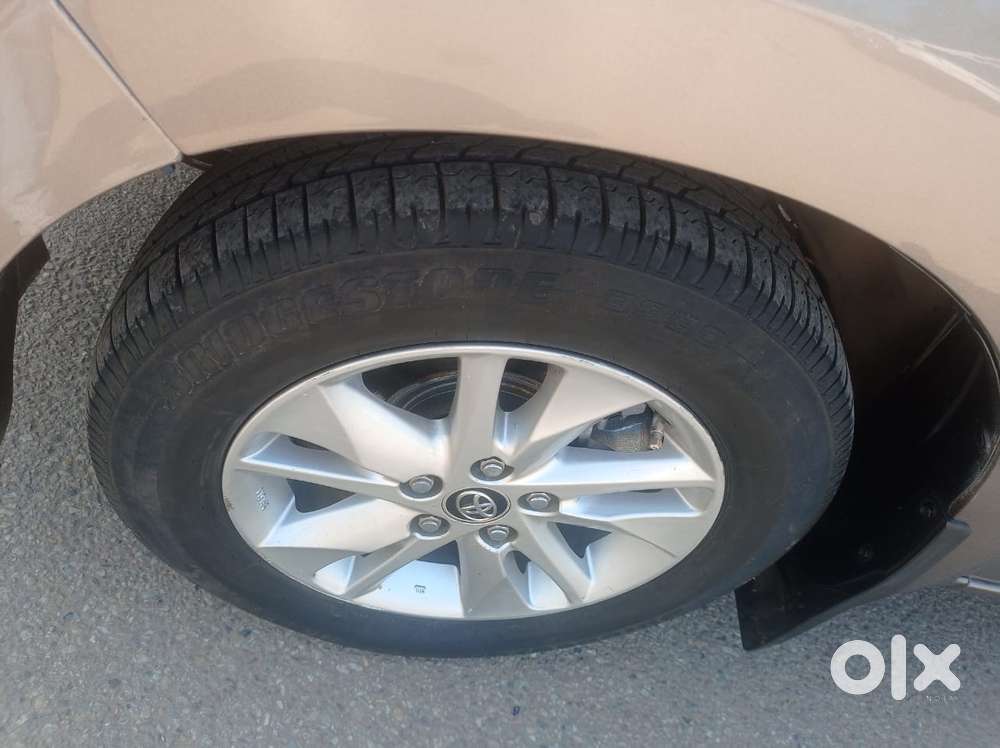 Toyota Innova Crysta 2.4 G Mt 7 Str, 2019, Diesel