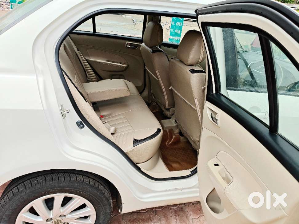 Maruti Suzuki Swift Dzire 1.2 Zxi Bsiv, 2016, Petrol