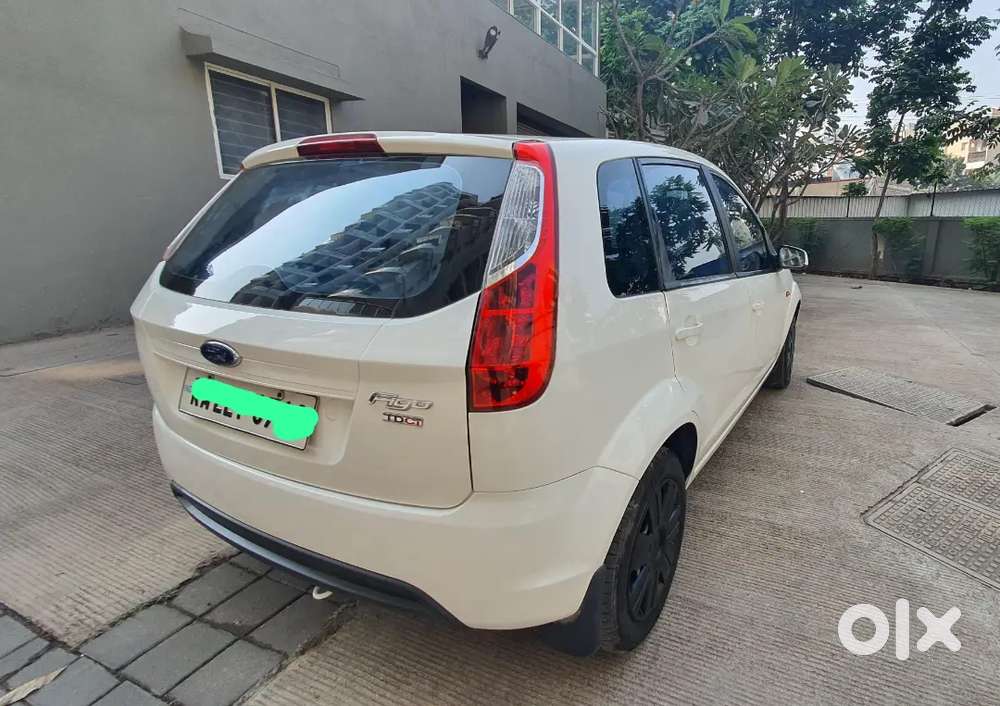 Ford Figo Lxi Diesel Totaly New Painted