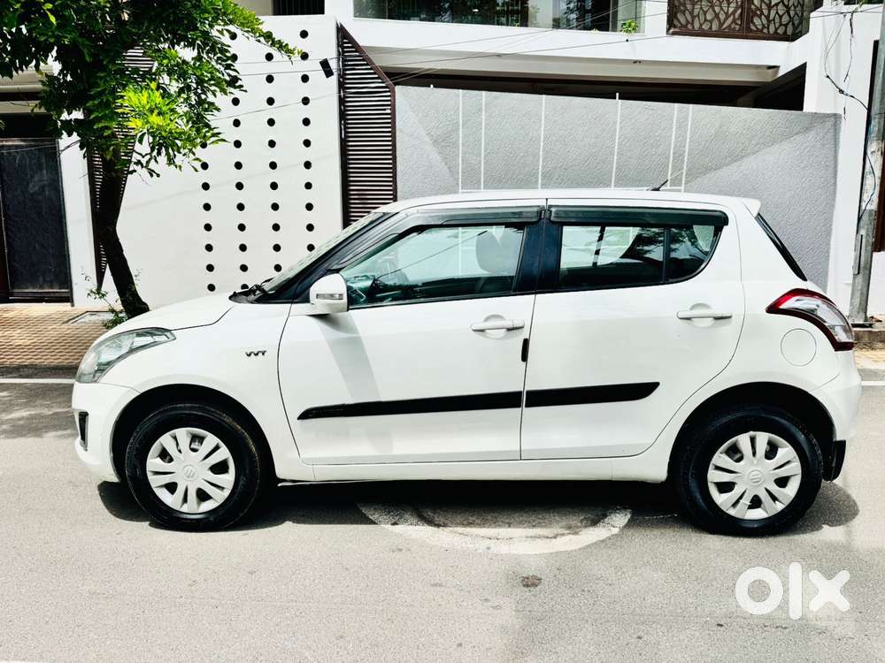 Maruti Suzuki Swift Vxi, 2015, Petrol