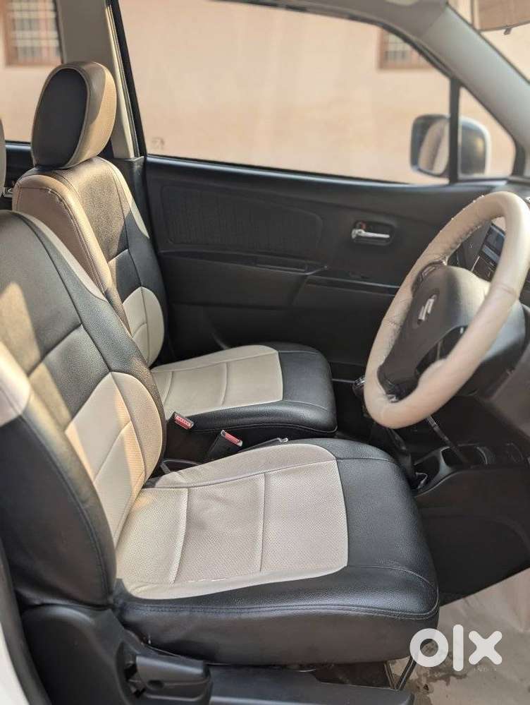 Maruti Suzuki Wagon R Stingray Vxi, 2013, Petrol
