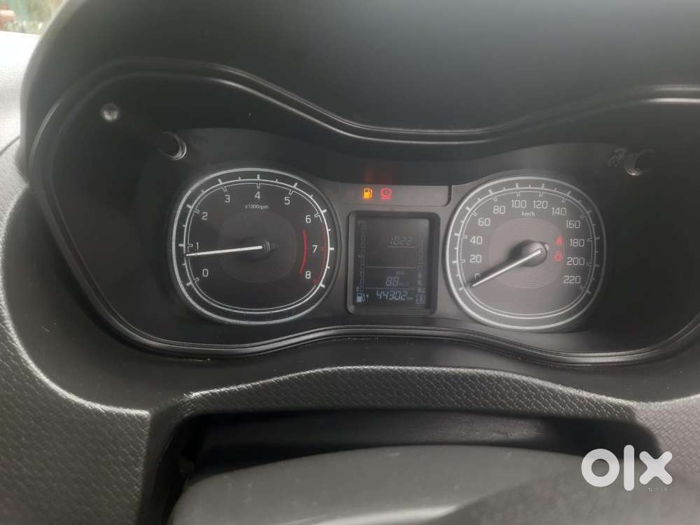Maruti Suzuki Brezza 1.5 Vxi Smart Hybrid, 2022, Petrol