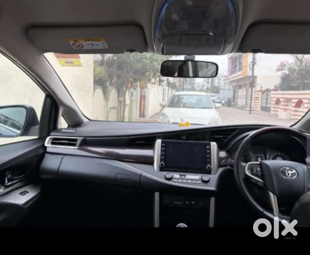 Toyota Innova Crysta 2021 Diesel 65000 Km Driven