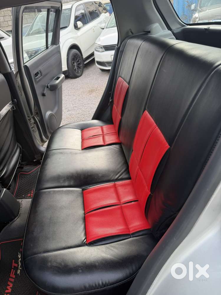 Maruti Suzuki Swift Lxi Bsiii, 2006, Petrol