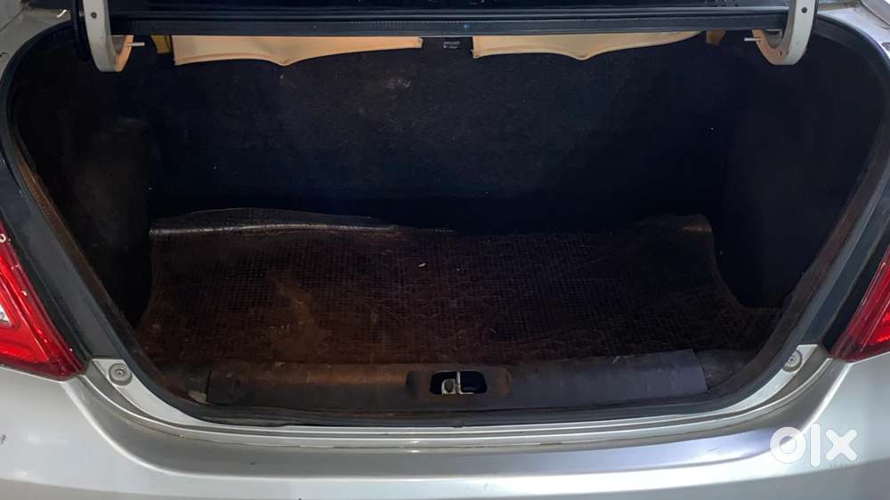 Maruti Suzuki Swift Dzire Vxi 1.2, 2014, Petrol