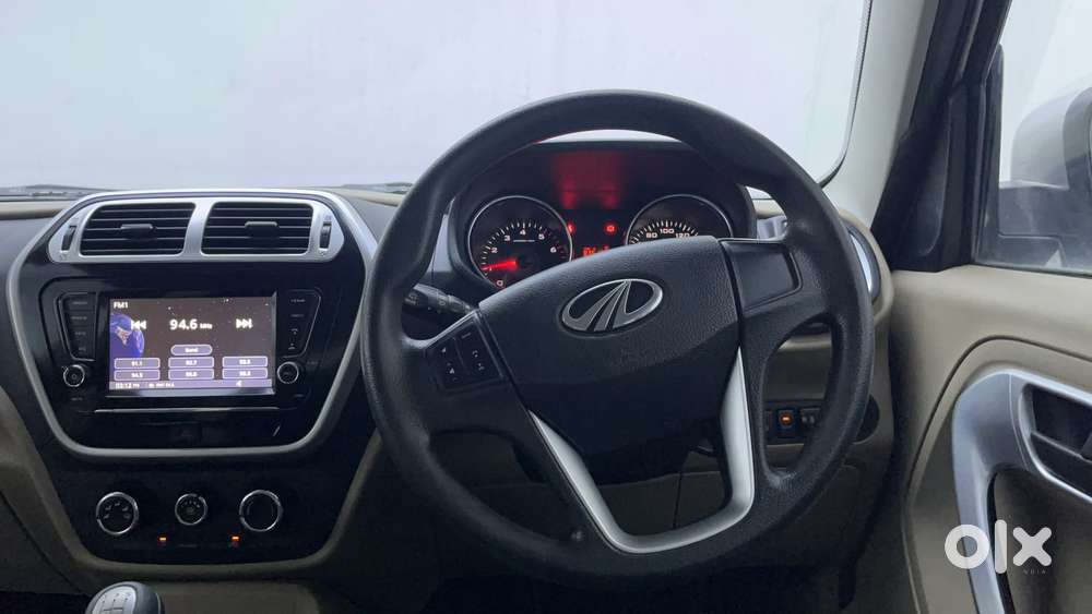 Mahindra Tuv 300 T10, 2018, Diesel