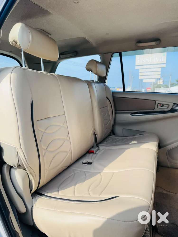 Toyota Innova 2.5 Gx 7 Str Bs-iii, 2015, Diesel
