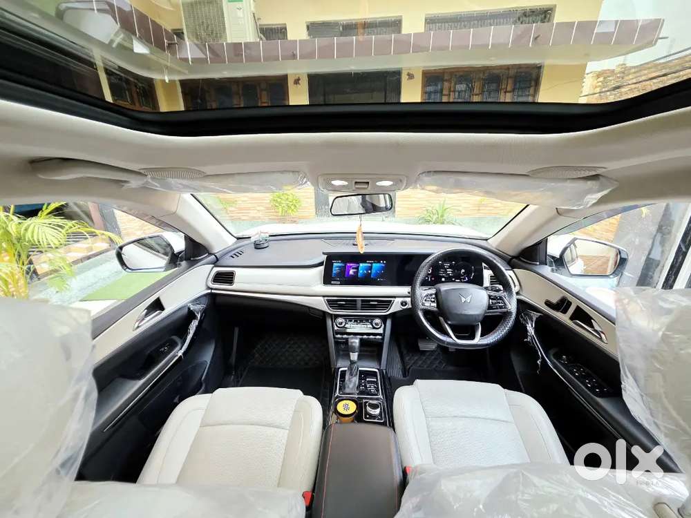 Mahindra Xuv 700 Ax7 L