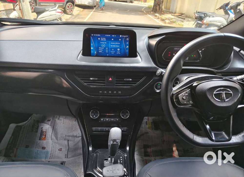 Tata Nexon 1.2 Revotron Xza Plus Luxs Red Dark Edition Amt, 2023, Pe..