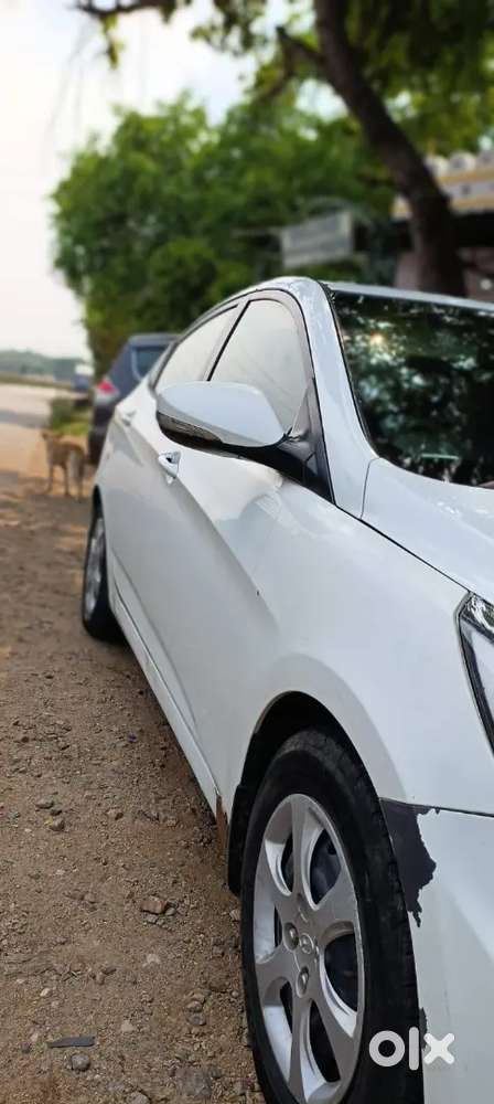 Hyundai Verna 2012 Diesel 136000 Km Driven