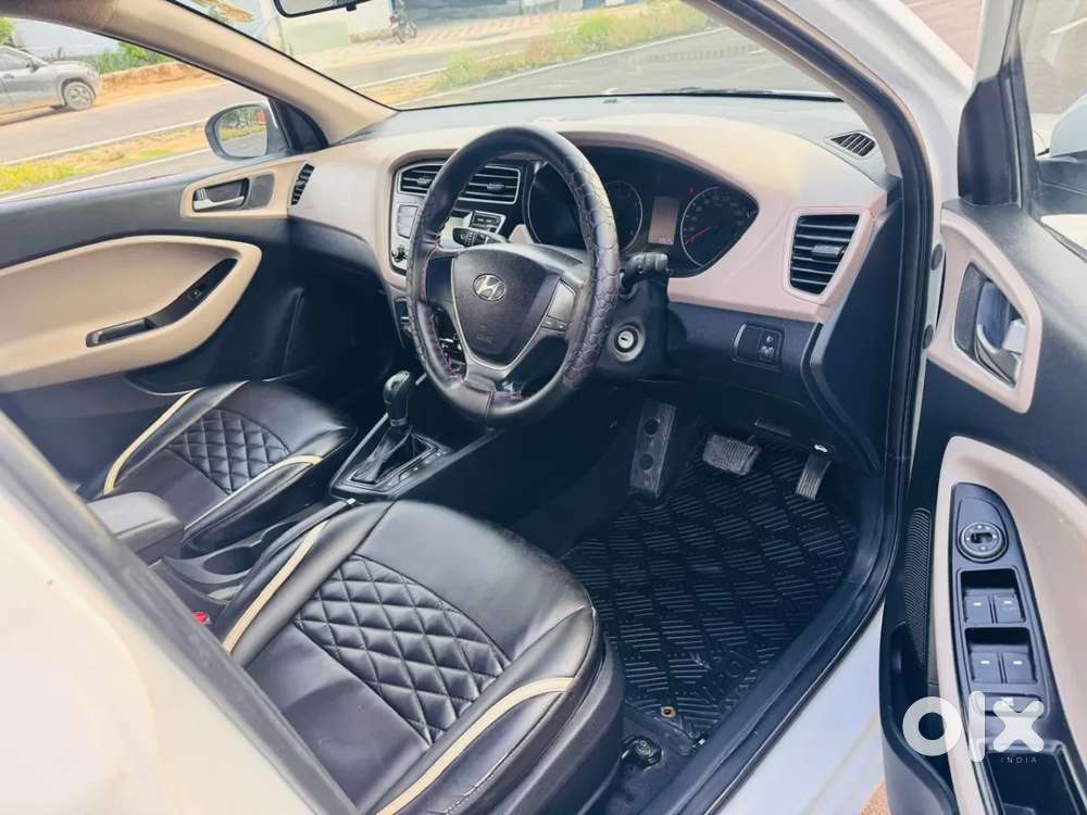Hyundai Elite I20 1.2magna Executive At, 2018, Petrol