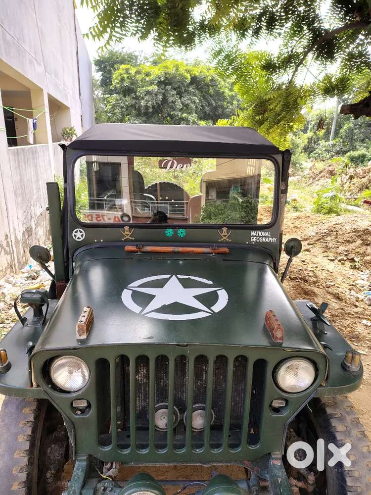 Mahindra Jeep Commander 750 1987