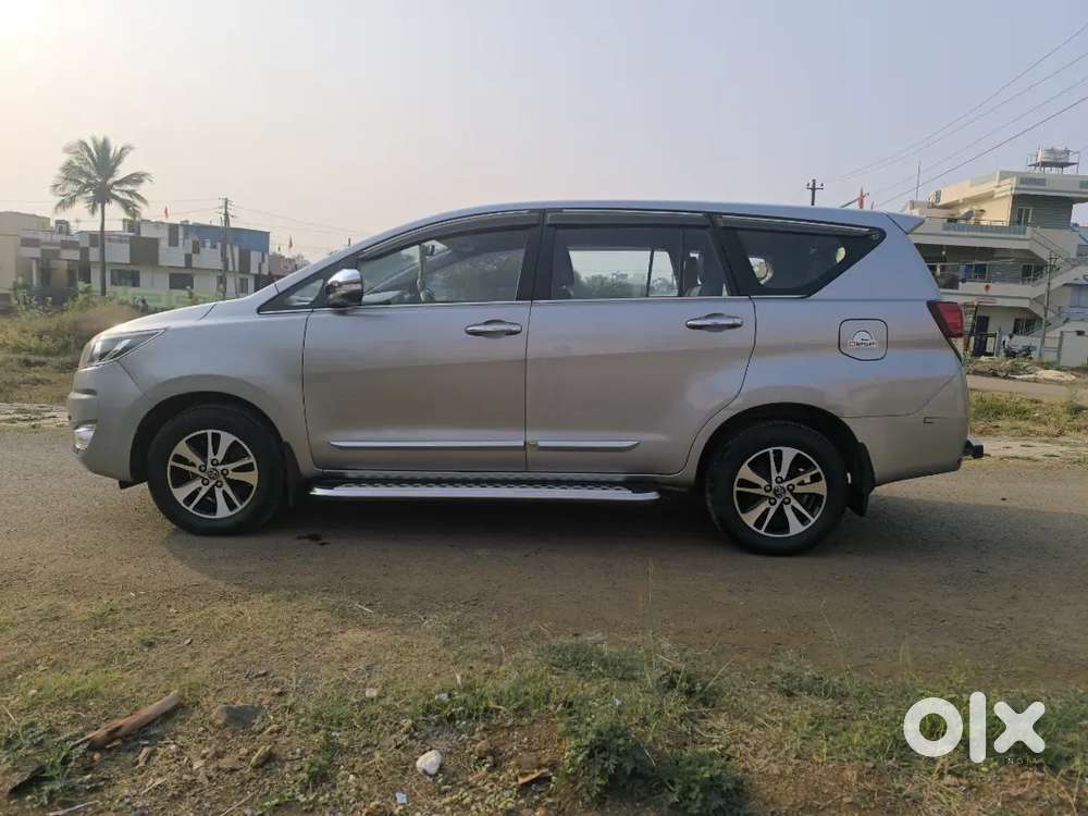 Toyota Innova Crysta Diesel 2017