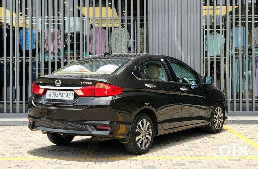 Honda City I-vtec V, 2017, Petrol