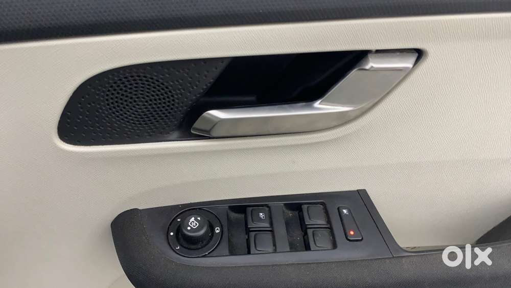 Tata Altroz Xz, 2021, Petrol