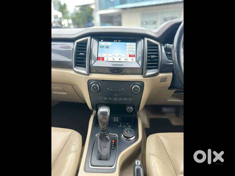 Ford Endeavour 3.2 Titanium At 4x4, 2017, Diesel