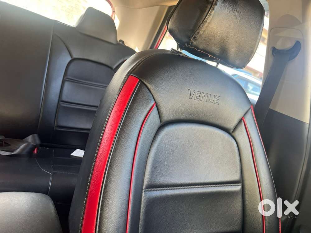 Hyundai Venue 2020 Petrol 39000 Km Driven