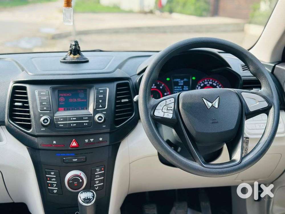 Mahindra Xuv300 W6 Diesel, 2023, Diesel