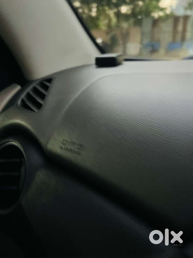 Hyundai I10 Asta Sunroof At, 2013, Petrol