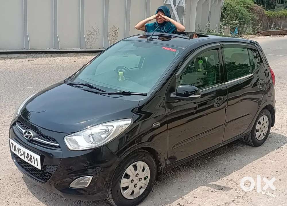 Hyundai I10 Asta ( O ) - Sunroof - Automatic - New Tyres - New Battery